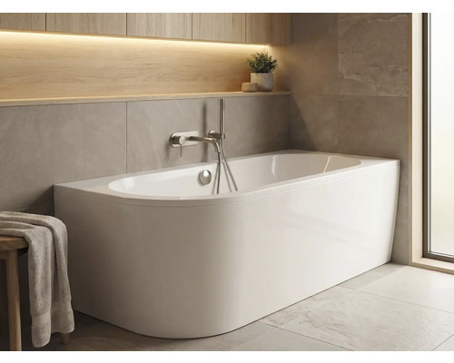 Hörnbadkar FORM&STYLE sansibar slim vit blank högerutförande 750x1600 mm Fristående badkar i ljust badrum med förvaringsutrymme