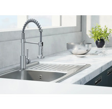 Diskho med blandare och spiralformad utloppsslang