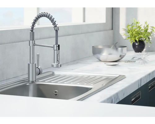 Diskho med blandare och spiralformad utloppsslang