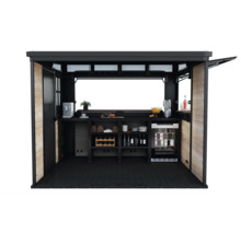 Utomhusbar med hyllor, dryckeskyl och arbetsyta