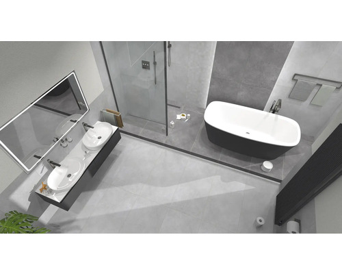 Ljust badrum med dubbla handfat, badkar och dusch