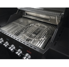 Gasolgrill med öppet lock, grillgaller i rostfritt stål och ett cirkulärt gallerinlägg för grilltillbehör