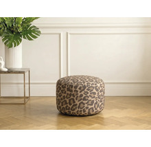 Rund sittpuff med leopardmönster i ett ljust vardagsrum på fiskbensparkett.