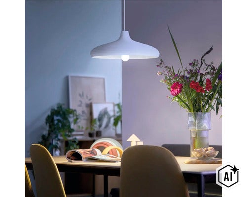 Modern taklampa i en ombonad matsal ovanför ett träbord med en blomsterbukett i en glasvas. (Image AI modified or generated)