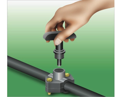 Illustration av en hand som fäster en bevattningsventil på en slang.