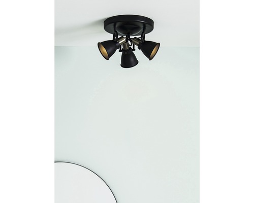 Svart taklampa med tre spotlights