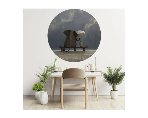 Väggdekal med elefant och fågel i regn ovanför ett skrivbord