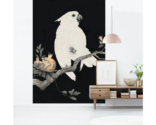 Fototapet med kakadua på en gren, interiör med byrå och lampa