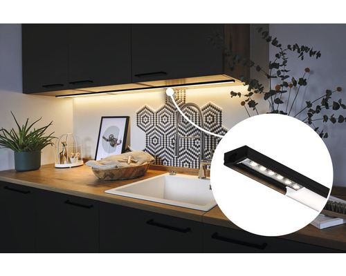 Köksscen med LED-bänkbelysning för arbetsbelysning