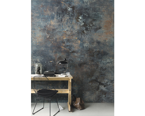 Dekorativ väggdesign med skrivbord och kontorsmaterial