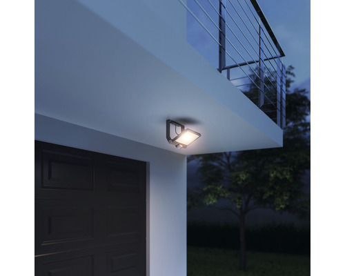 Utomhusstrålkastare för väggmontering på garage och husvägg