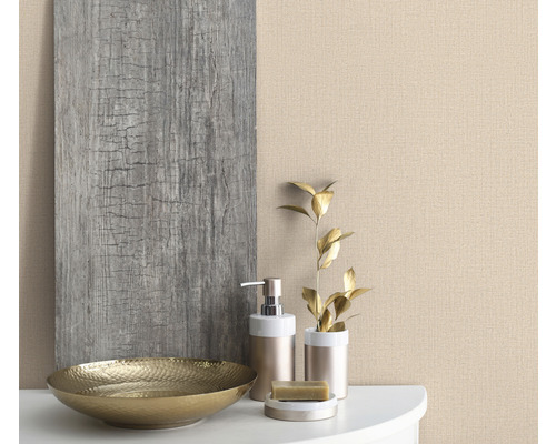 Dekorativ badrumsensemble med skål, tvålpump och handduk