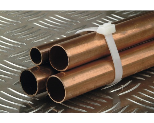 Kopparrör buntade med buntband