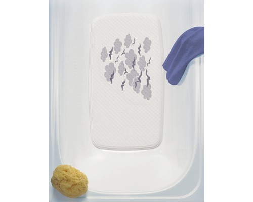 Badkar med badkarsinlägg, svamp och tvättlapp