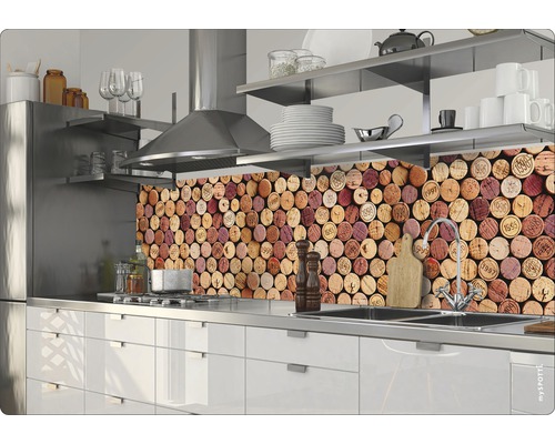 Köksbänk med korkmönster i ett modernt kök.