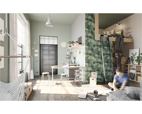 Ljust vardagsrum med loftsäng, stege, hängmatta och köksdel