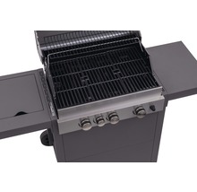 Gasolgrill med grillgaller, hyllor och reglage