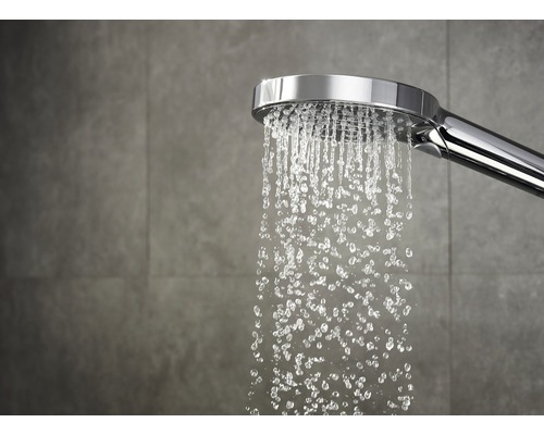 Handdusch med rinnande vatten