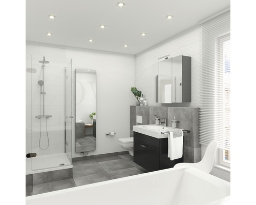 Badrum med dusch, tvättställsskåp, spegelskåp och badkar