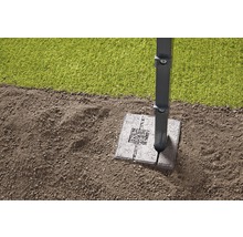 Betonggjutningsankare för säker fastsättning i trädgården.