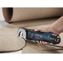 Bosch batteridriven universalkniv skär kork