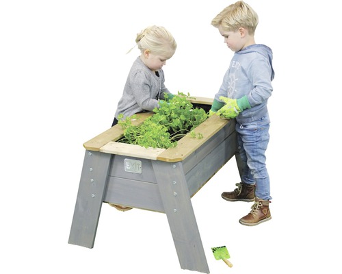 Högbädd för barn med växter och två barn