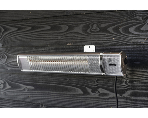 Väggmonterad terrassvärmare av metall