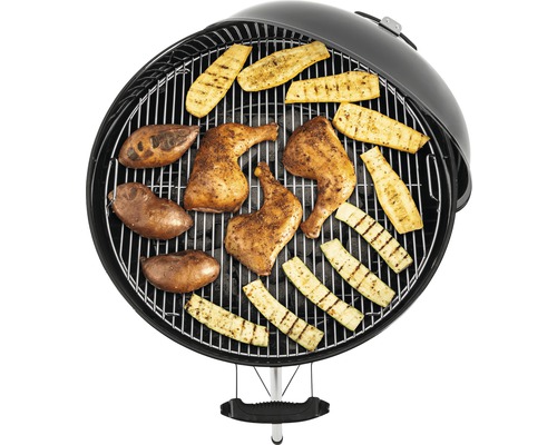 Klotgrill med grillad kyckling, zucchini och potatis.