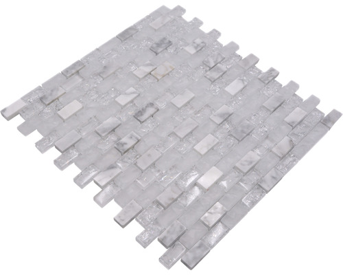 Mosaikplatta av glas och marmor