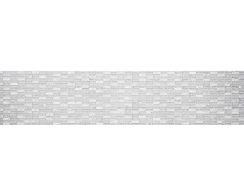 Mosaikplatta av glas och natursten