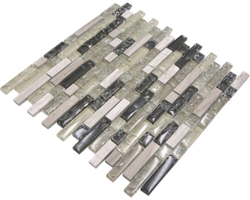 Mosaikplatta av glas och sten