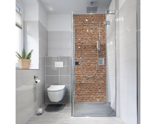 Dekorplast badrum MYSPOTTI Fresh Brick Wall 210x100 cm Modernt badrum med toalett och duschkabin med tegelmönster