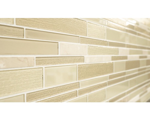 Mosaikplatta med glas- och stenelement