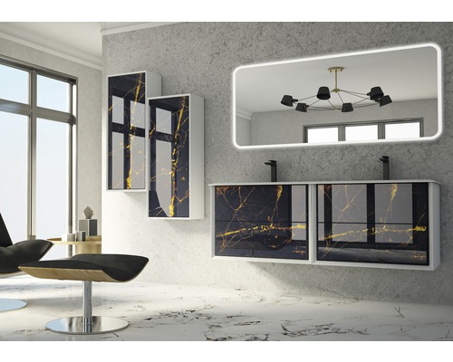 Modernt badrum med tvättställ, spegelskåp och belyst spegel