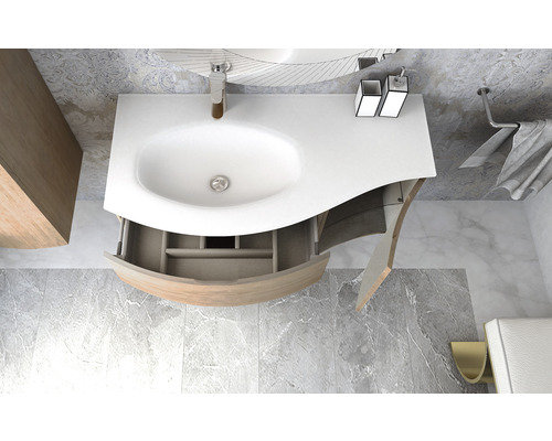 Bild av ett badrum med tvättställsskåp, öppen låda och armatur