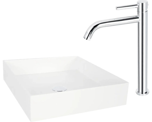 Fyrkantig tvättställsskål i sanitetskeramik med armatur
