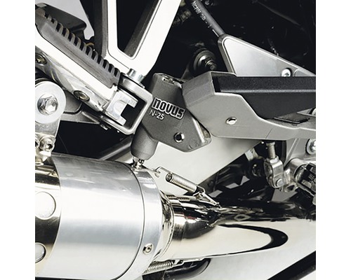Detaljvy av Novus N-25 motorcykelavgassystem