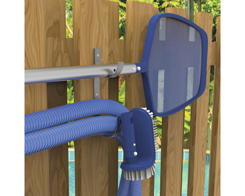 Poolrengöringsset med håv, borste och slang för väggmontering