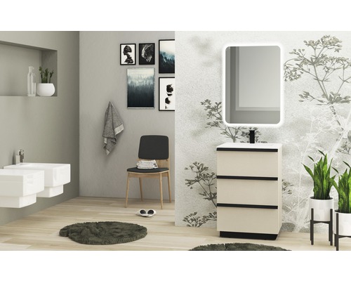 Badrum med tvättställ, spegel, bidé, stol och dekorationer för en stilfull inredning.