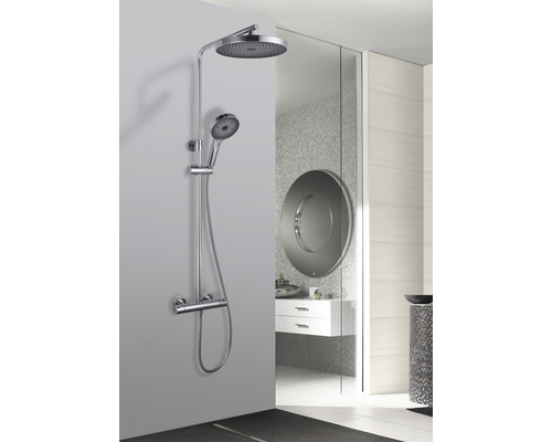 Duscharmatur med takdusch och handdusch i badrum