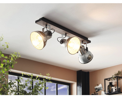 Taklampa med tre spotlights och träsockel