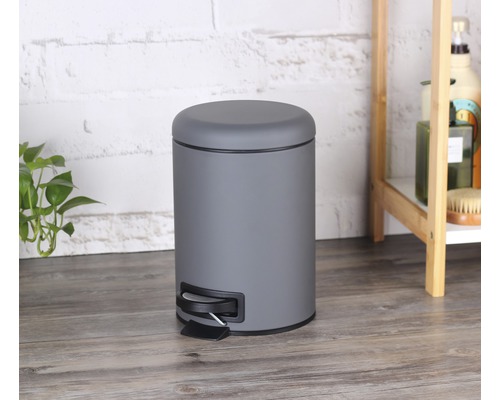 Grå soptunna med pedal för badrummet