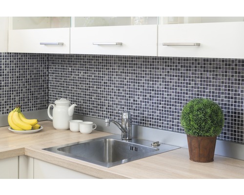 Diskho med blandare, mosaikplattor och dekoration