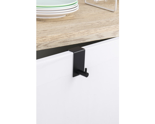 Skåpskrok för montering på skåpsdörrar