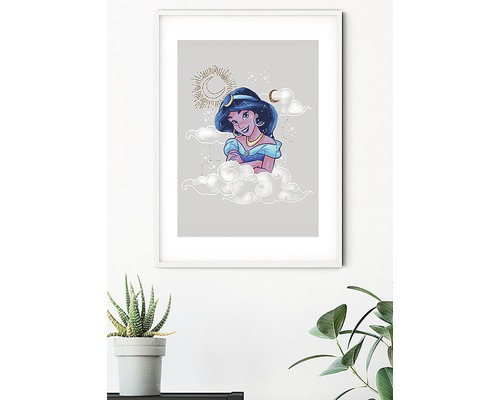 Inramad bild med Jasmin från Aladdin, omgiven av moln, stjärnor och månar