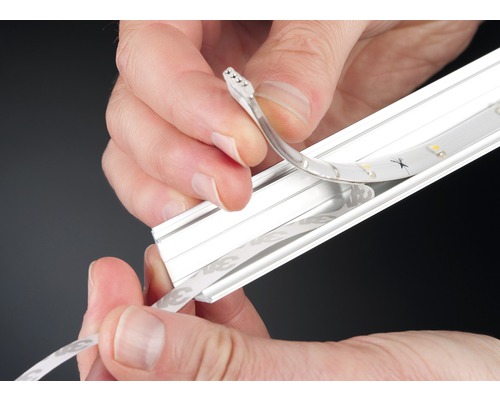 Installation av en LED-strip i en aluminiumprofil