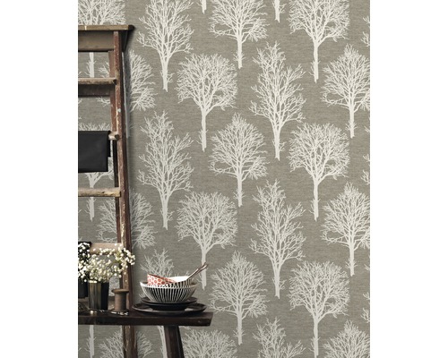 Dekorativ tapet med trämönster i en interiör.