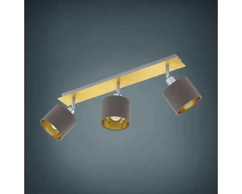 Taklampa med tre spotlights, tygskärmar