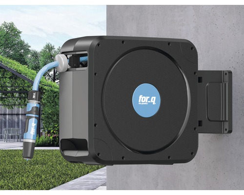 Väggmonterad slangvinda med trädgårdsslang från for.q