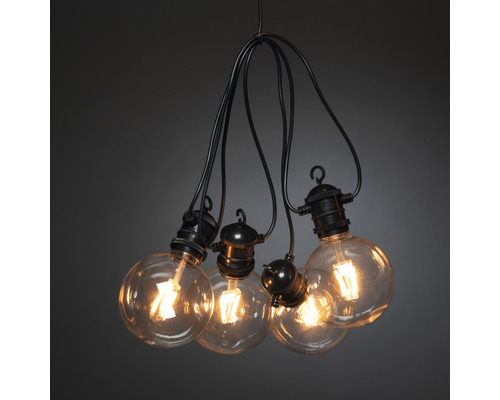 Pendellampa med fem glödlampor och svart upphängning